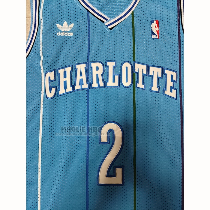 Maglia
 Larry Johnson NO 2 Charlotte Hornets Throwback
 Blu
